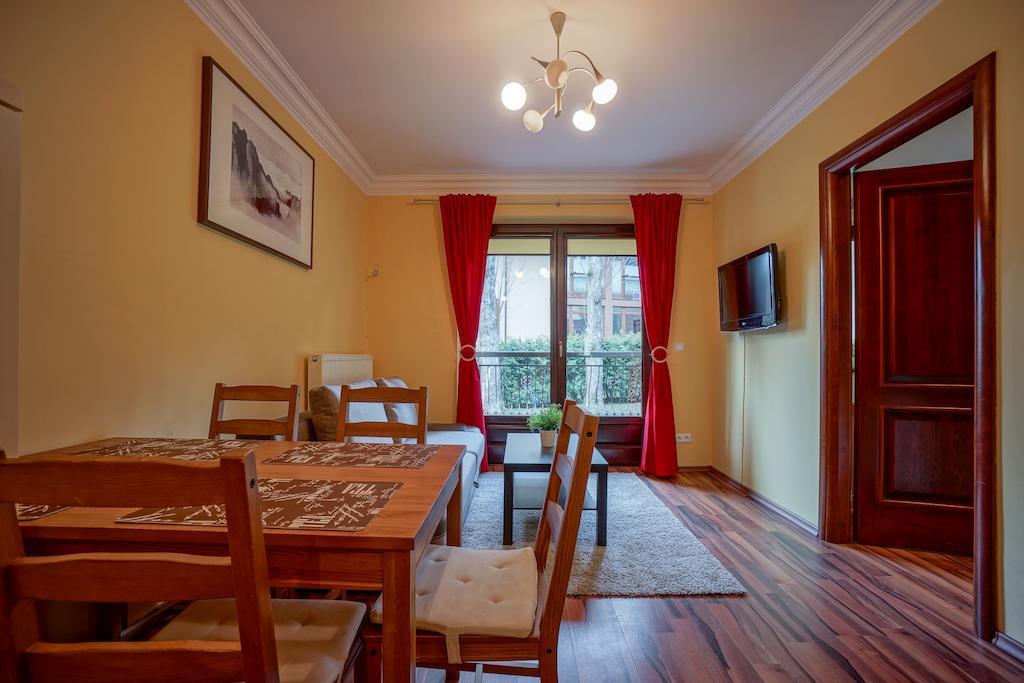 Apart4You Apartamenty Bulwary25 Zakopane Ruang foto